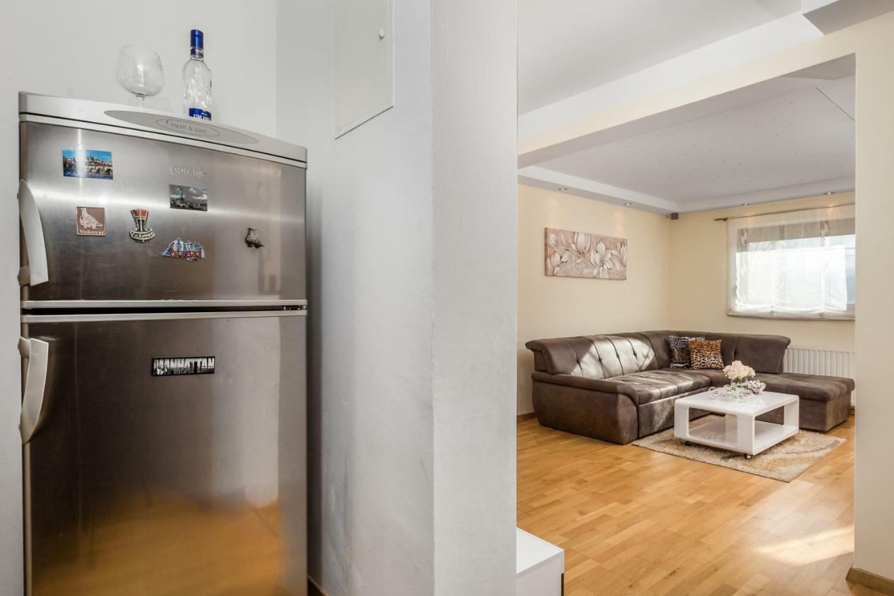 Apartman Javor Daire Otočac Dış mekan fotoğraf